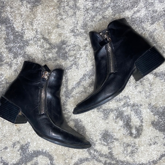 Zara Shoes - Zara I Black Double Zip Booties 6.5
